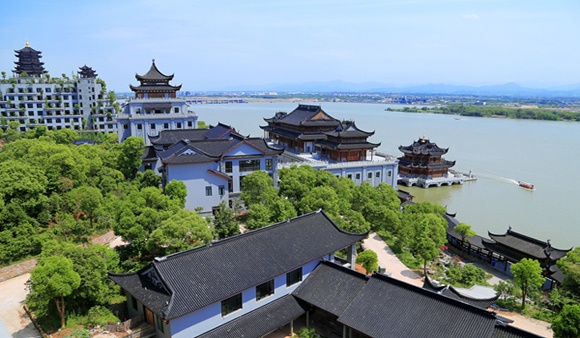 特色小镇建设中的“五小五大”